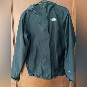 The North Face windbreaker rain coat jacket women’s size small